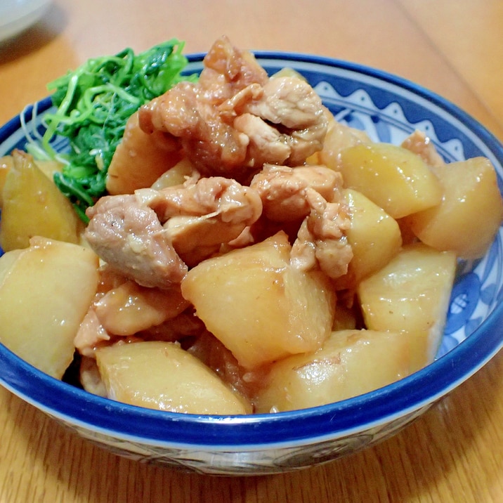 はやとうりと鶏肉のこってり煮